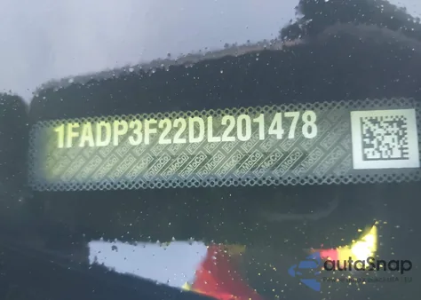 2013 Ford Focus Se z USA, uszkodzony, nr VIN 1FADP3F22DL201478